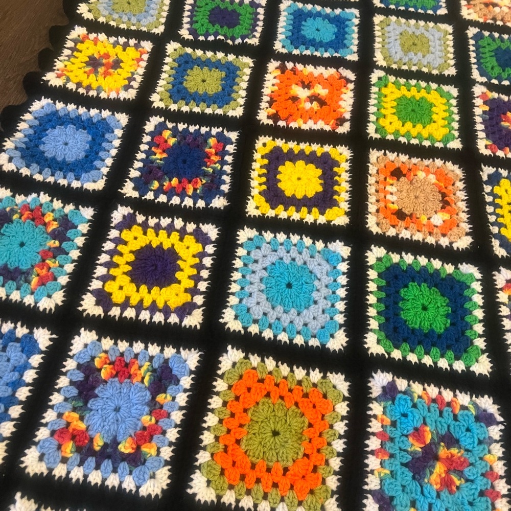 Vintage Crochet Afghan Blanket Granny Square Multicolor 60” x 43”. - Picture 3 of 6